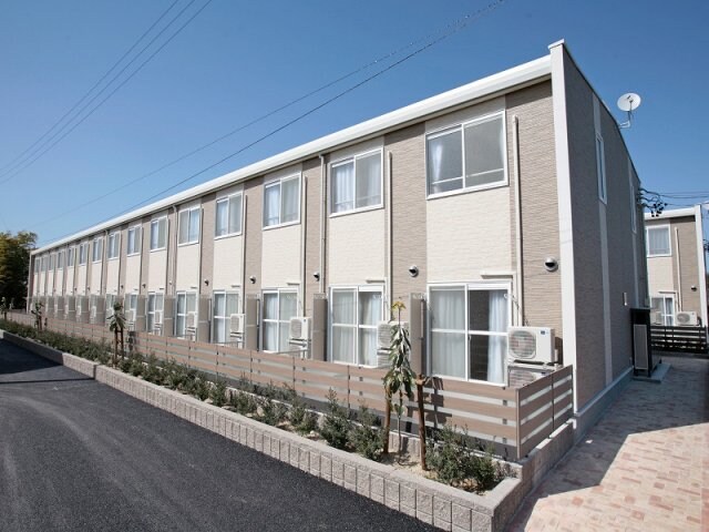 レオパレス半田東Ａの物件外観写真