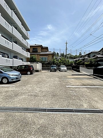 横吹小菅ビルの物件外観写真