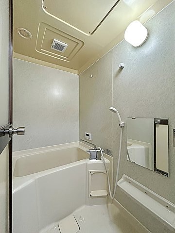 横吹小菅ビルの物件内観写真