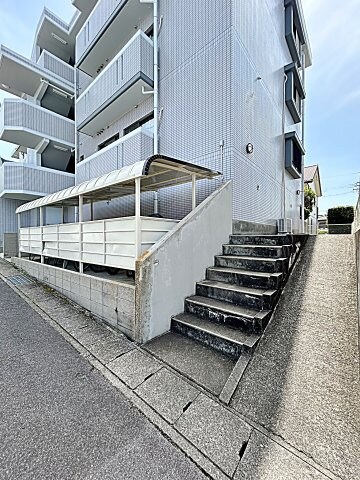 横吹小菅ビルの物件内観写真