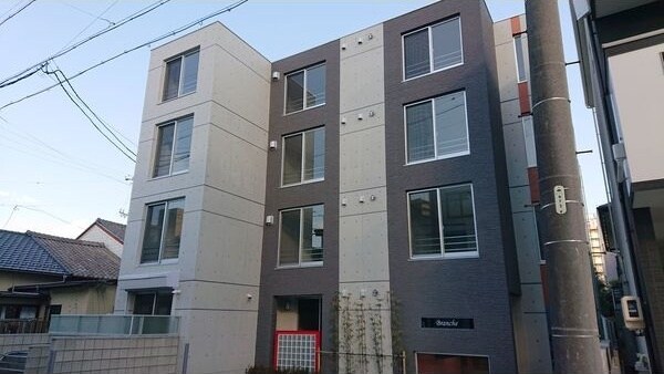 Branche金山の物件外観写真