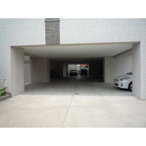 REGALO桜本町の物件外観写真