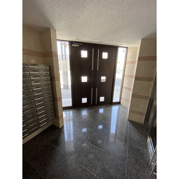 REGALO桜本町の物件外観写真