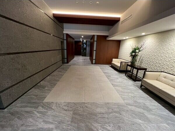 プラウドタワー名古屋伏見の物件外観写真