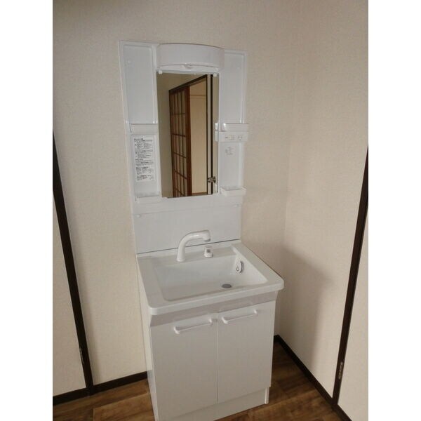 サンシティーWIの物件内観写真