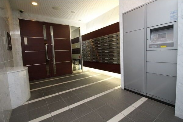 LUMINOUS東別院の物件外観写真