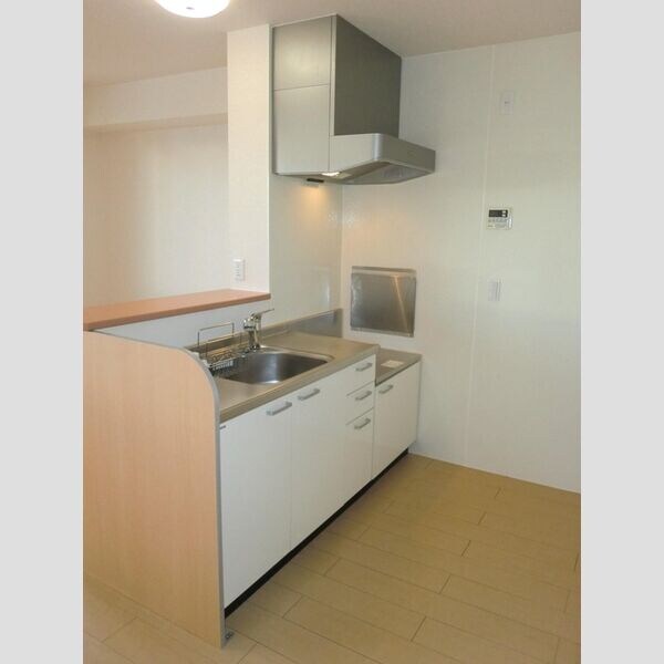 クレセントの物件内観写真