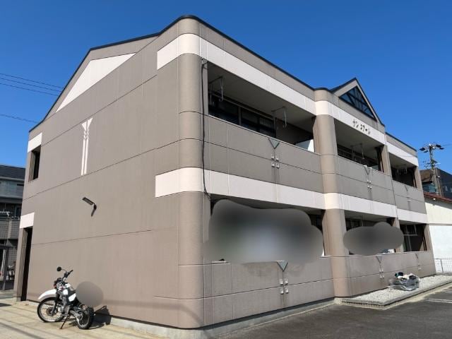 サンロアールの物件外観写真