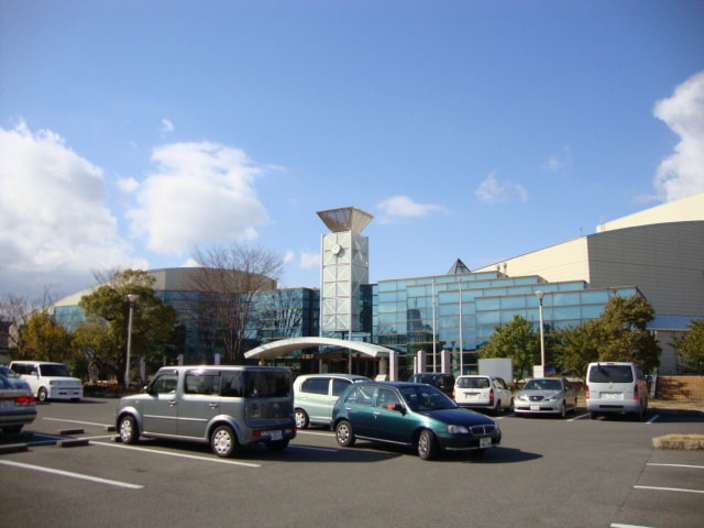 ロータスコンファの物件外観写真