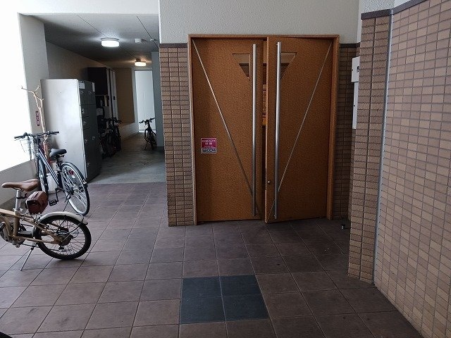 グランツ丸の内の物件外観写真