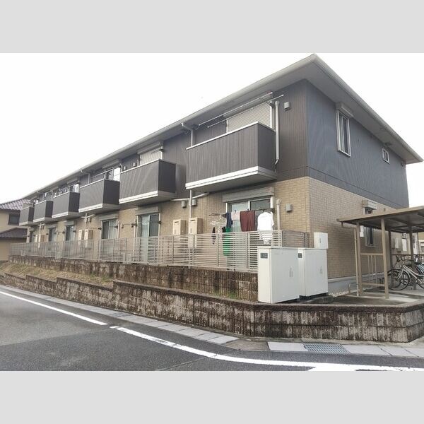 パークアヴェニューの物件外観写真