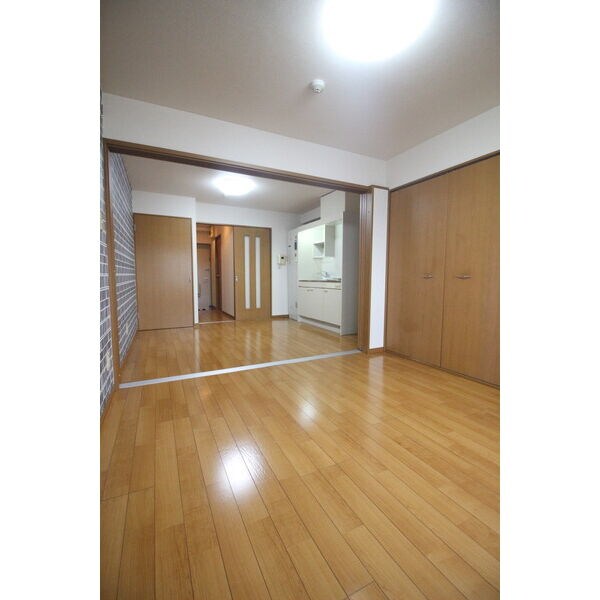 センチュリーパーク新川1番館の物件内観写真