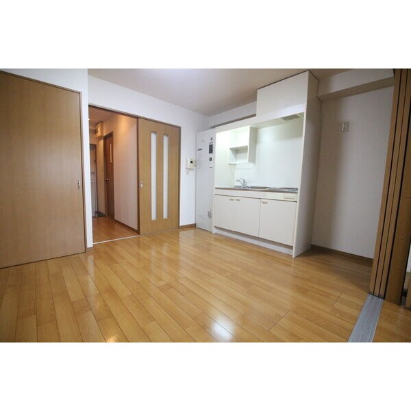 センチュリーパーク新川1番館の物件内観写真