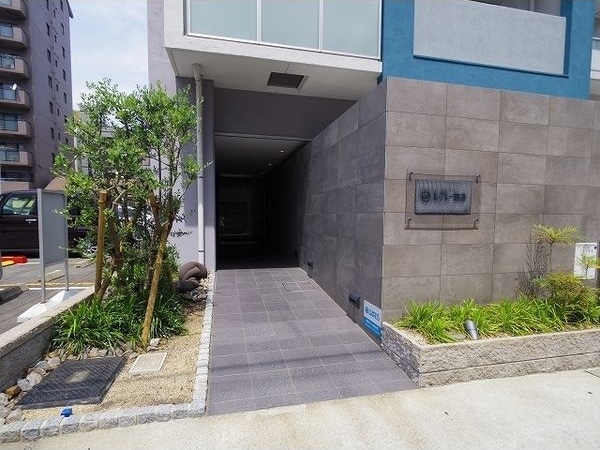 ル・ブルー鶴舞の物件外観写真