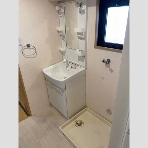 塩釜口駅 バス15分  名古屋市営バス「島田」停下車：停歩2分 2階の物件内観写真