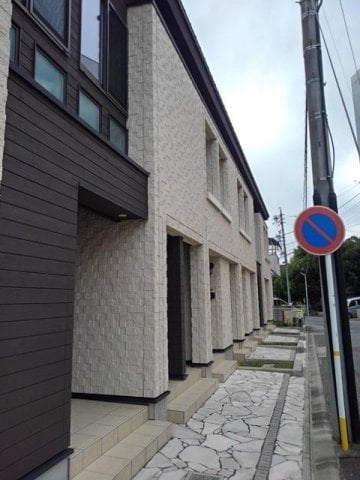 ルミエール神穂の物件外観写真