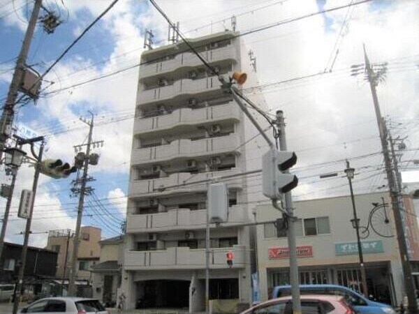 VIVIAN尾頭橋の物件外観写真