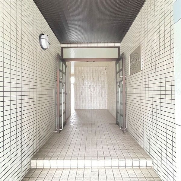 アネックス高畑の物件外観写真