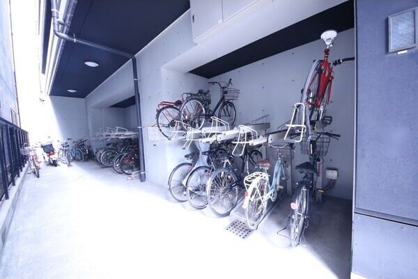 BPRレジデンス金山の物件内観写真