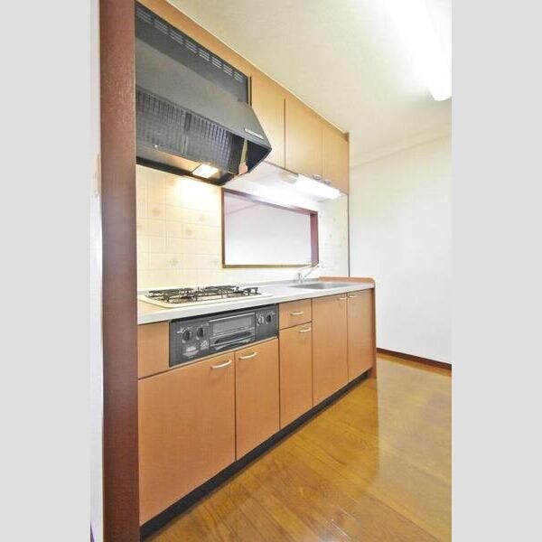 ネスト三吉の物件内観写真