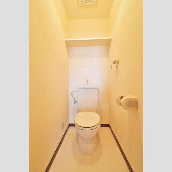 ネスト三吉の物件内観写真