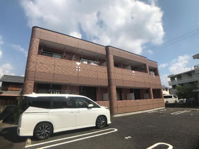 グローリエ・Ｎの物件外観写真