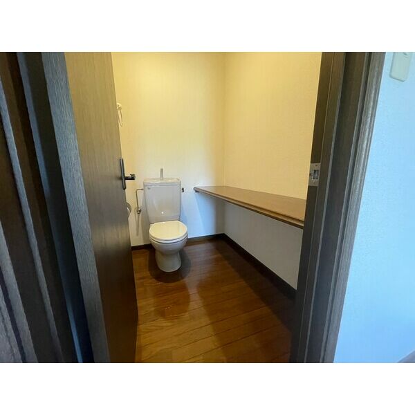 メイプルタウン名和東の物件内観写真