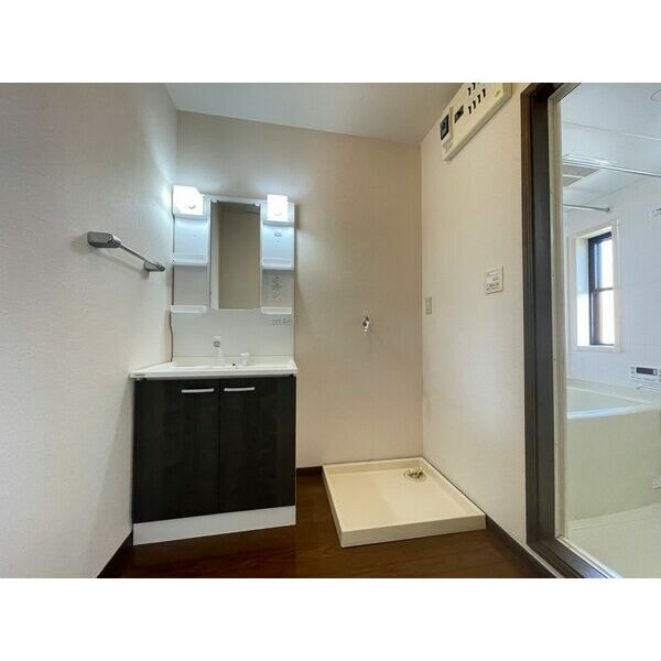 メイプルタウン名和東の物件内観写真