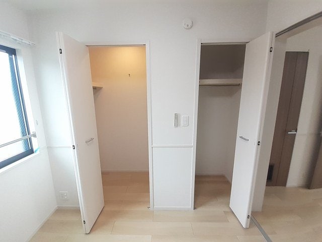 ローズガーデンＢの物件内観写真