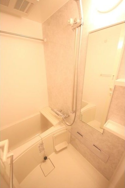 ヴェルデシア名駅南の物件内観写真