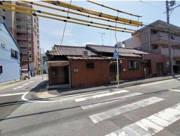 烏森駅 徒歩9分 1階の物件外観写真