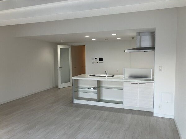 カスタリア伏見の物件内観写真