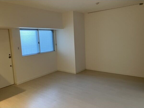 カスタリア伏見の物件内観写真