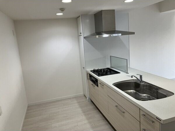 カスタリア伏見の物件内観写真