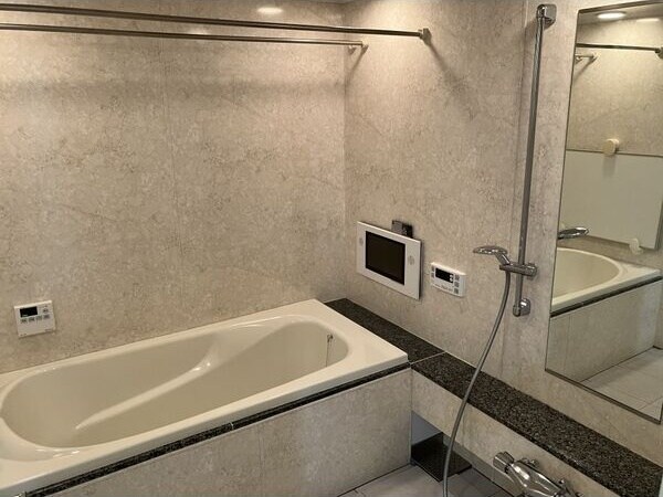 カスタリア伏見の物件内観写真