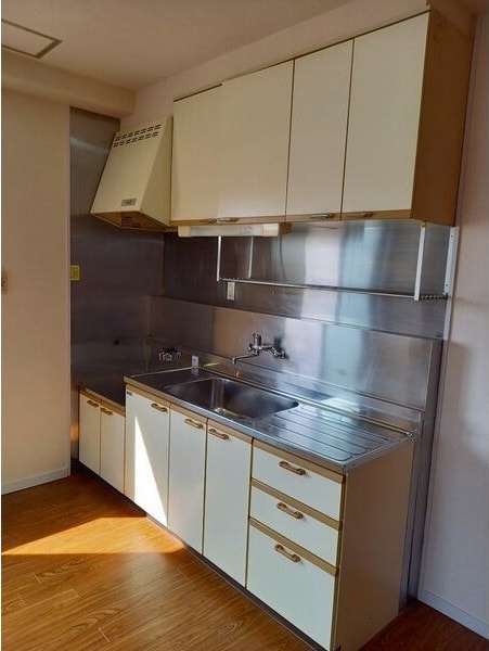 庄内緑地公園駅 徒歩27分 3階の物件内観写真