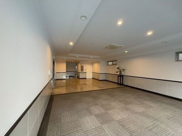 久屋大通駅 徒歩5分 7階の物件外観写真