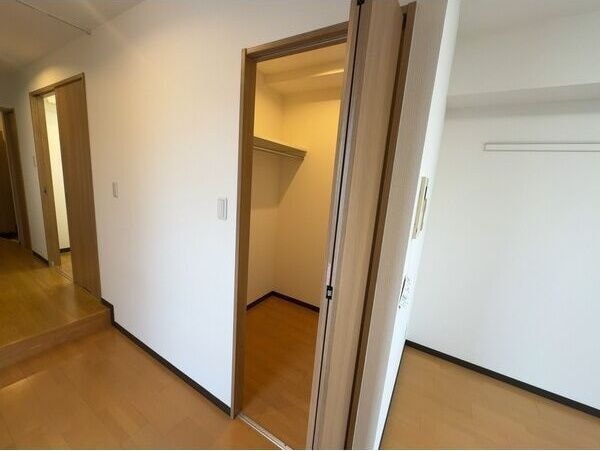 久屋大通駅 徒歩5分 7階の物件内観写真