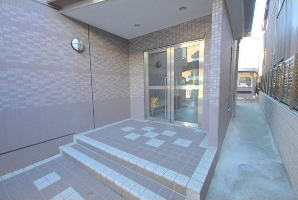 BASIC 2000の物件外観写真