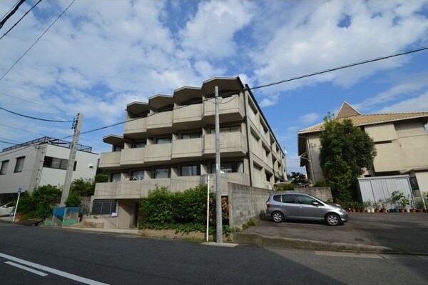 アトリウム前田の物件外観写真