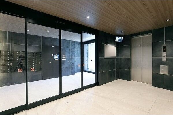 プレイズシード御器所イーストの物件外観写真