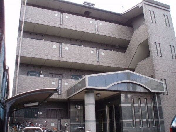 シャルマン上ノ宮の物件外観写真