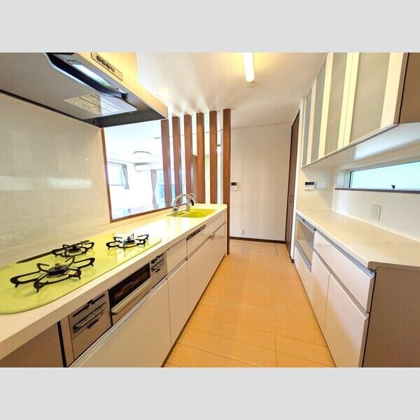 新舞子大瀬戸建の物件内観写真