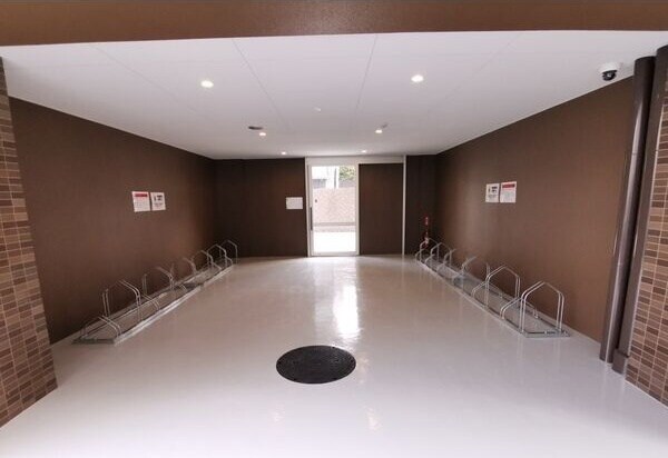 ディアレイシャス泉の物件内観写真