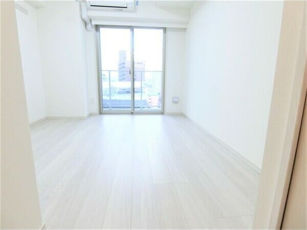 ディアレイシャス泉の物件内観写真