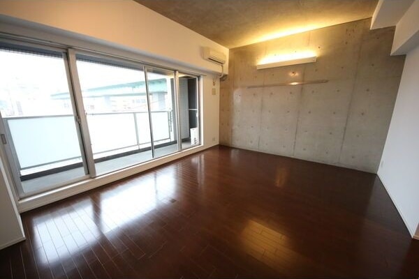 エルブ浄心の物件外観写真