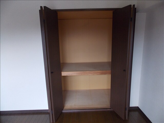 グランデージ竹越の物件内観写真