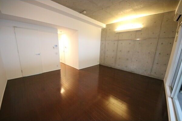 エルブ浄心の物件内観写真