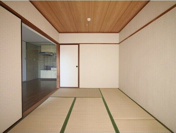 サンサーラ・キトーの物件内観写真