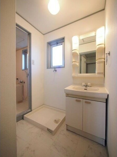 サンサーラ・キトーの物件内観写真